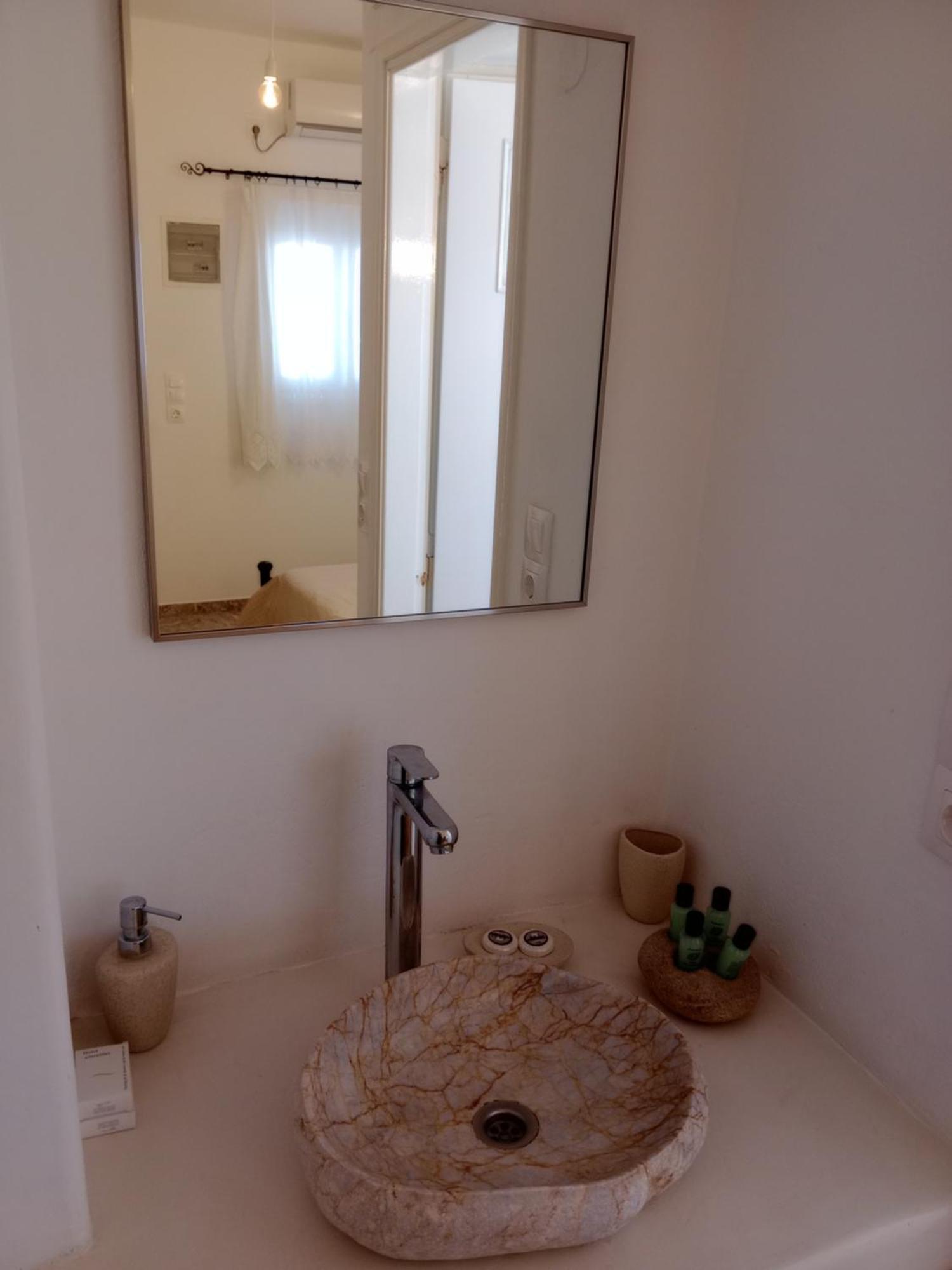 Meltemi Rooms And Studios Anafi Dış mekan fotoğraf