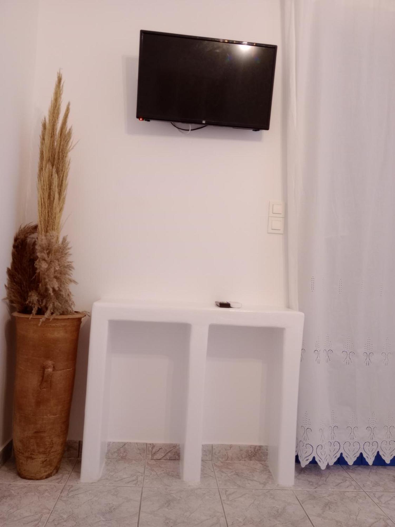 Meltemi Rooms And Studios Anafi Dış mekan fotoğraf