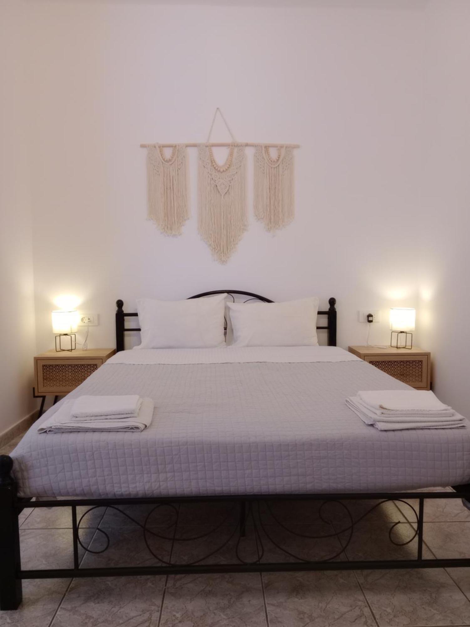 Meltemi Rooms And Studios Anafi Dış mekan fotoğraf